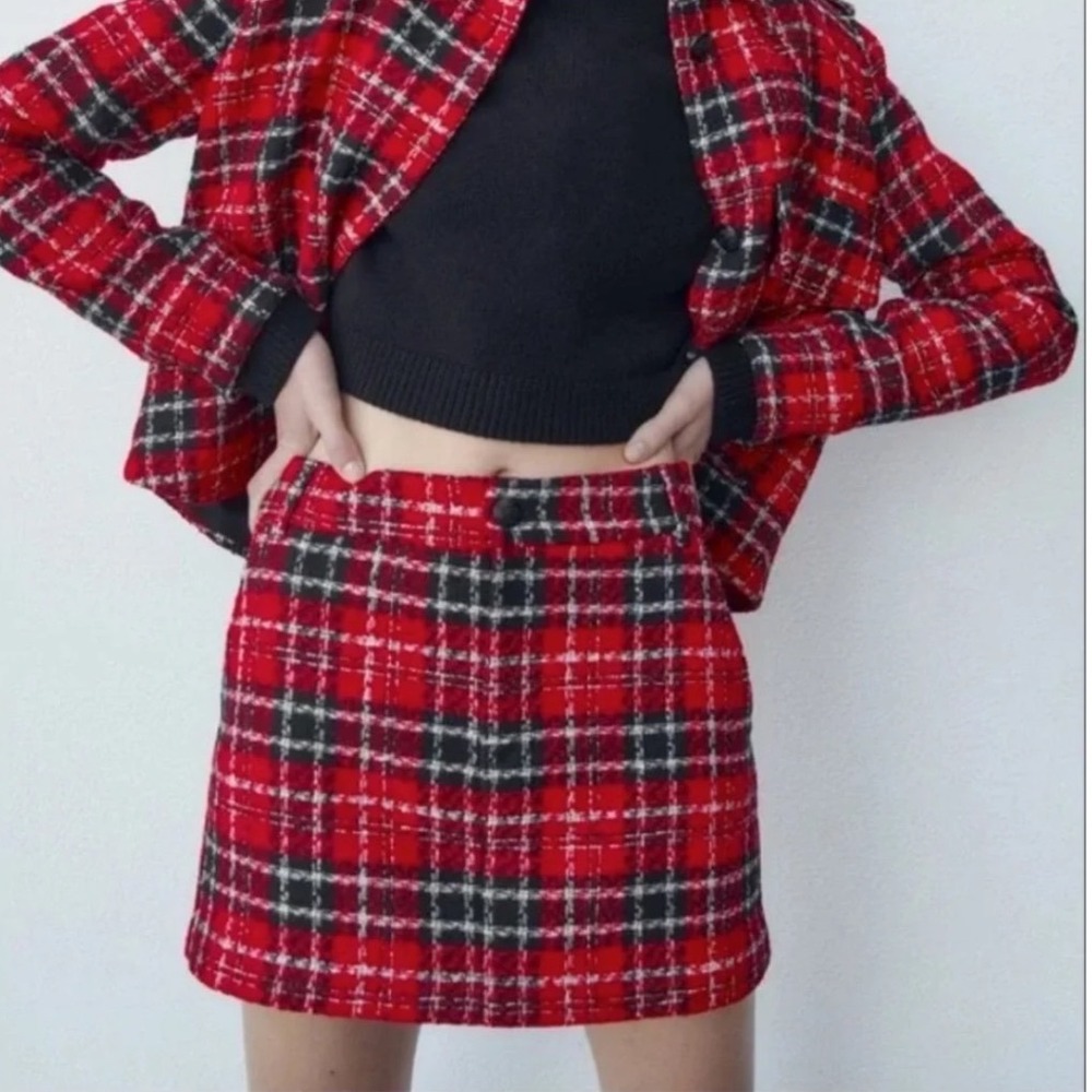 NWT Zara Tweed Mini Skort Red Black Small Quiet Luxury